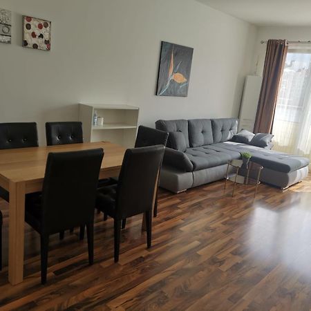 Willy Studio Apartment Frankfurt Francfort-sur-le-Main Extérieur photo